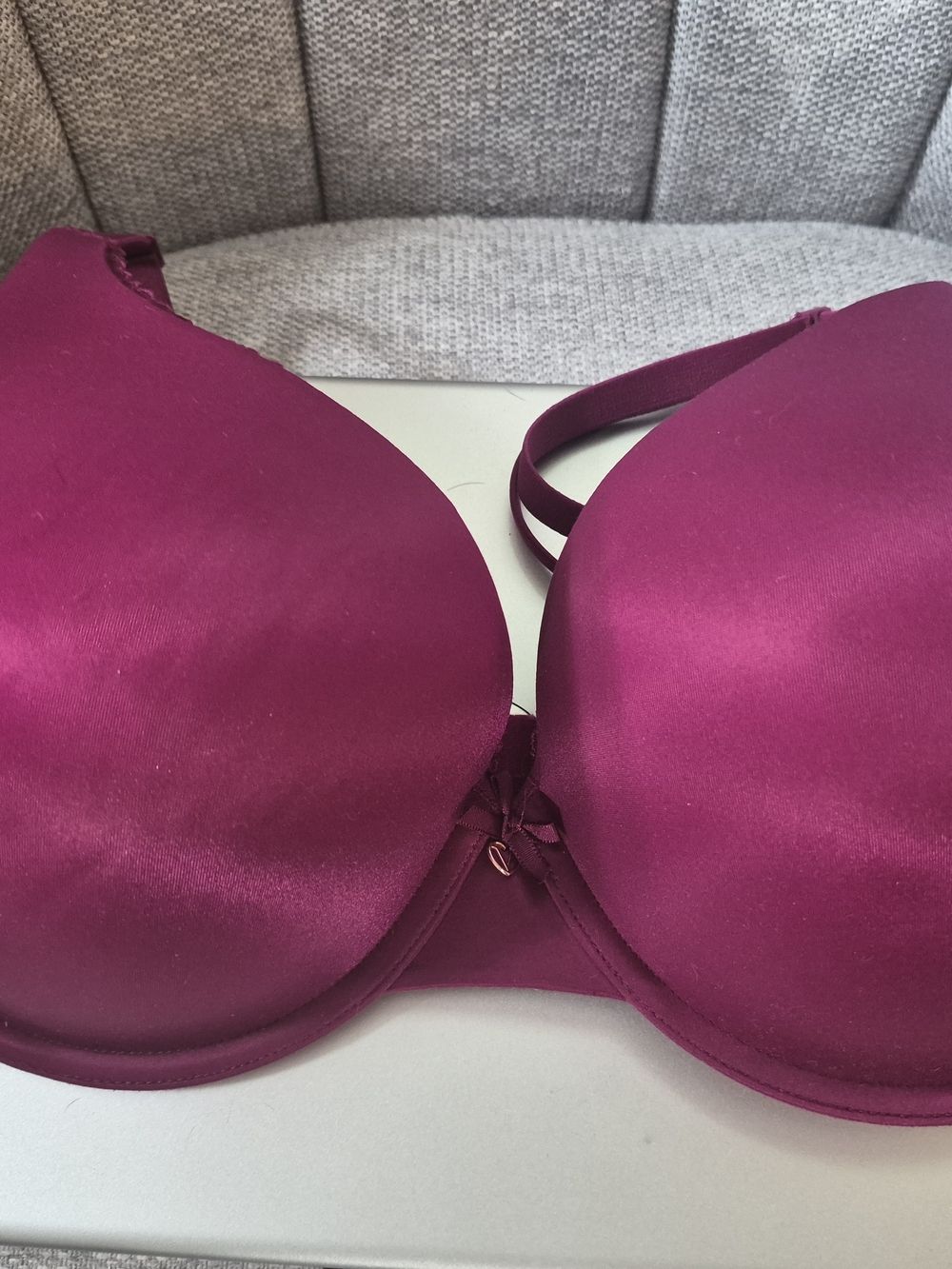 Victoria Secret Push Up Bra 38DD